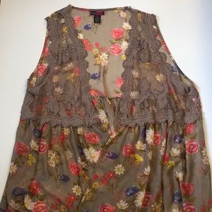 Say What Taupe Floral Vest